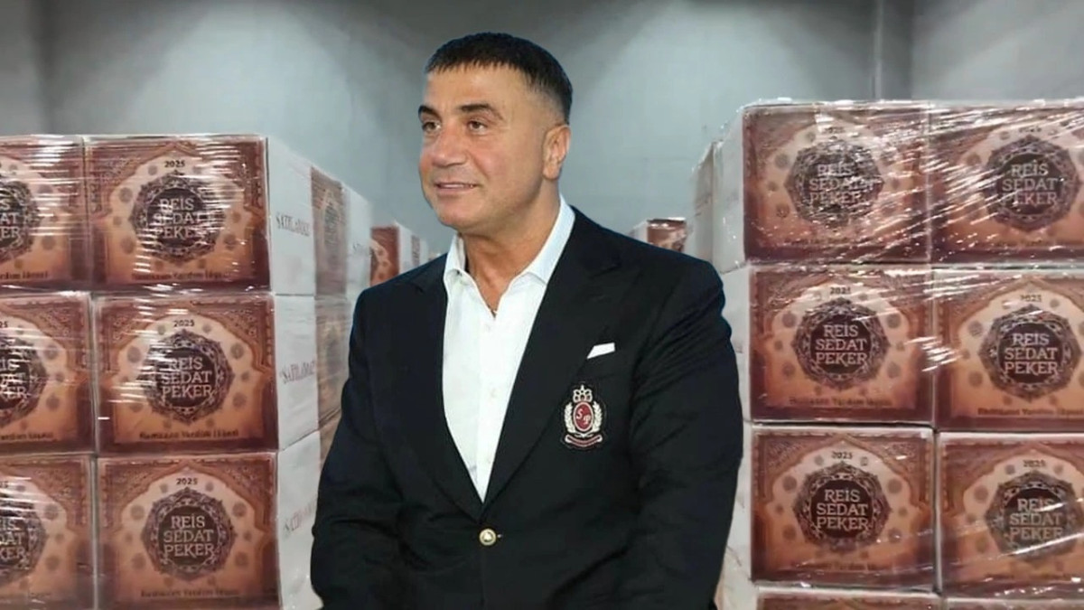 Reis Sedat Peker 33 yıllık geleneği bu yılda devam ettirdi... 